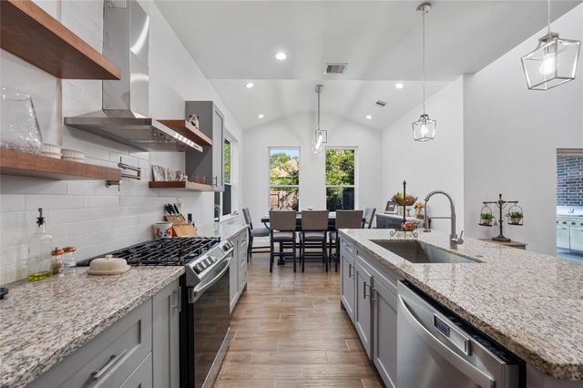 18 Amelia Court, Montgomery, TX 77356