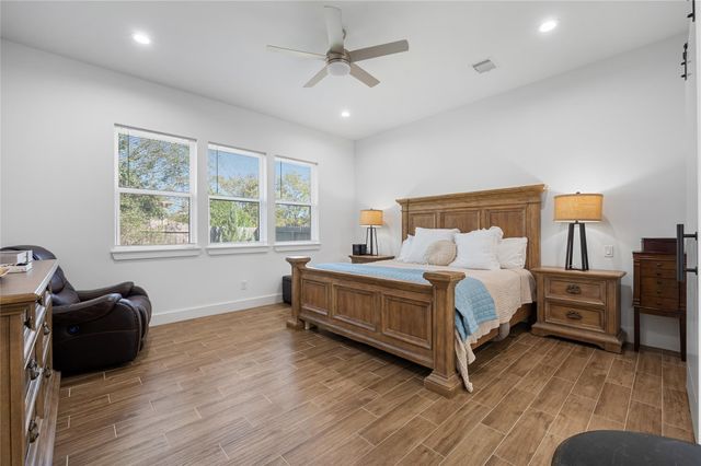 18 Amelia Court, Montgomery, TX 77356