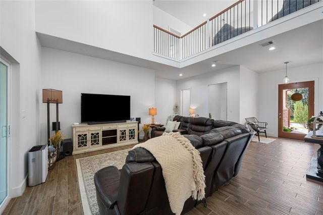 18 Amelia Court, Montgomery, TX 77356