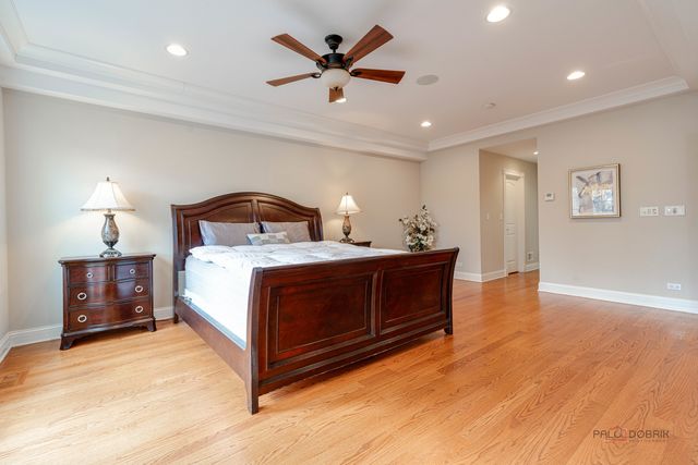 878 Writer Court, Vernon Hills, IL 60061