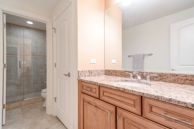 878 Writer Court, Vernon Hills, IL 60061