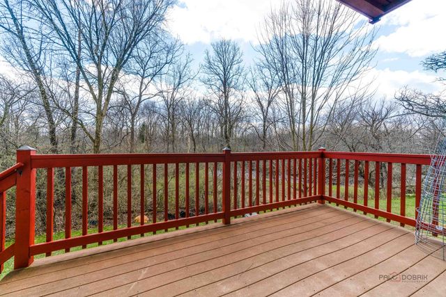 878 Writer Court, Vernon Hills, IL 60061