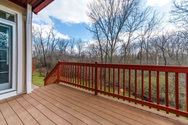 878 Writer Court, Vernon Hills, IL 60061