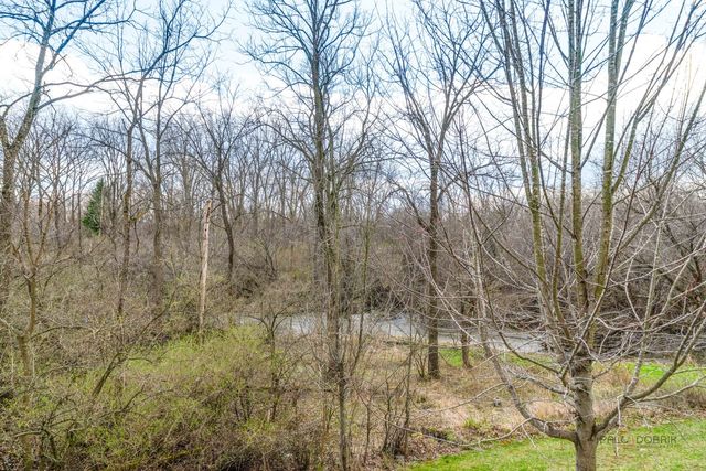 878 Writer Court, Vernon Hills, IL 60061