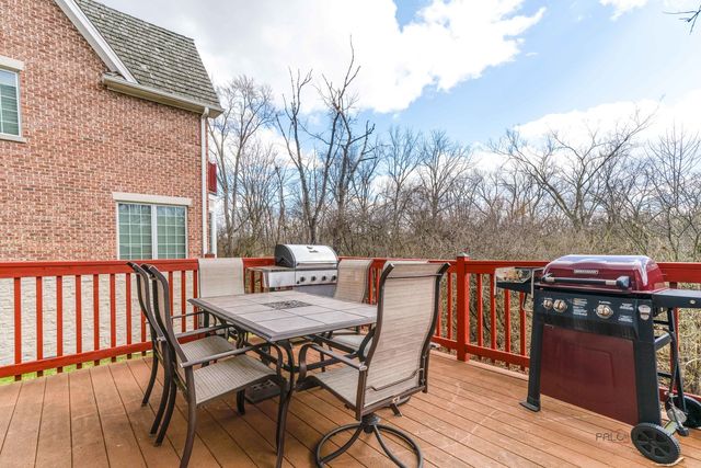 878 Writer Court, Vernon Hills, IL 60061