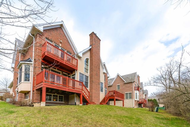 878 Writer Court, Vernon Hills, IL 60061