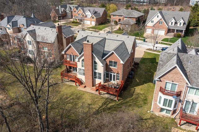 878 Writer Court, Vernon Hills, IL 60061