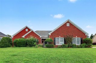 17 Windermere Bend NW, Cartersville, GA 30120