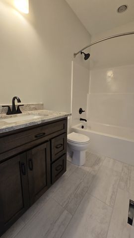 263 Marys Ln, Lafayette, TN 37083