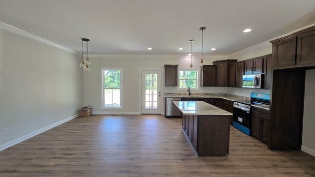 263 Marys Ln, Lafayette, TN 37083
