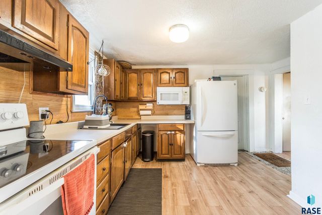 1201 N Dakota Ave Avenue, Sioux Falls, SD 57104