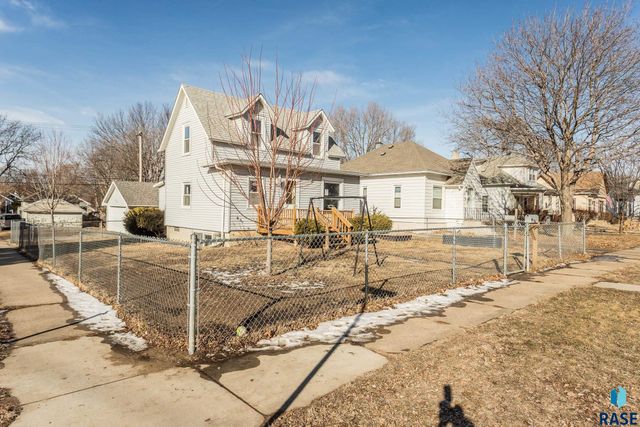 1201 N Dakota Ave Avenue, Sioux Falls, SD 57104