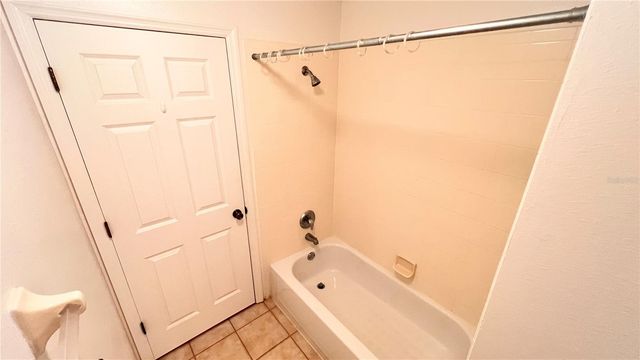 3658 OAKDALE CIRCLE 200, Oviedo, FL 32765