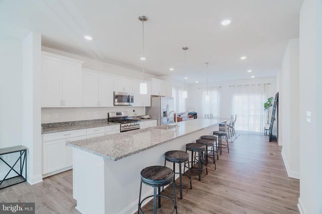 45397 ENGLEWOOD WAY, California, MD 20619