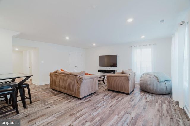 45397 ENGLEWOOD WAY, California, MD 20619