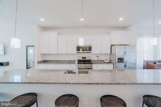 45397 ENGLEWOOD WAY, California, MD 20619