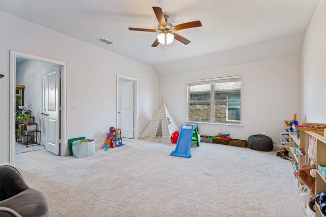 11761 Wulstone Road, Fort Worth, TX 76052