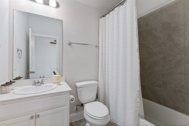 11761 Wulstone Road, Fort Worth, TX 76052