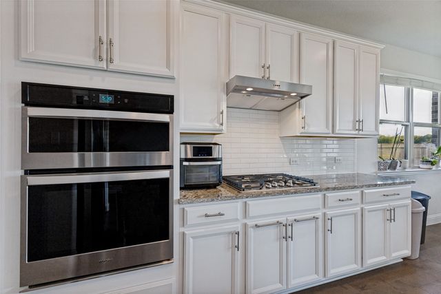11761 Wulstone Road, Fort Worth, TX 76052