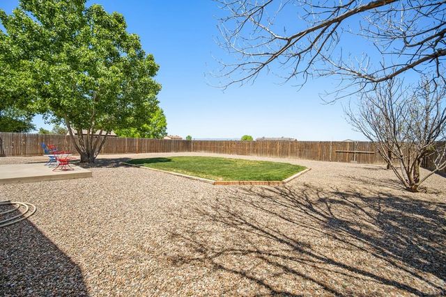 57 W Bonanza Dr, Pueblo, CO 81007