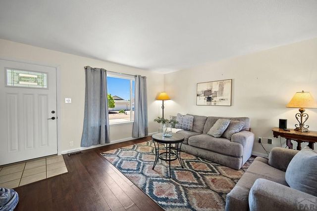 57 W Bonanza Dr, Pueblo, CO 81007
