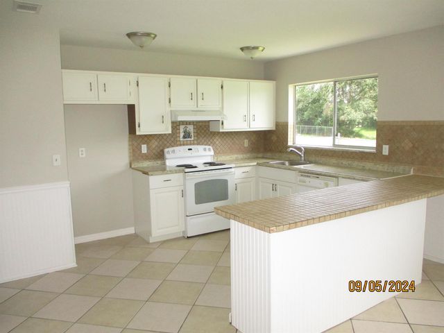 2931 SW Birtle Court, Port St. Lucie, FL 34953