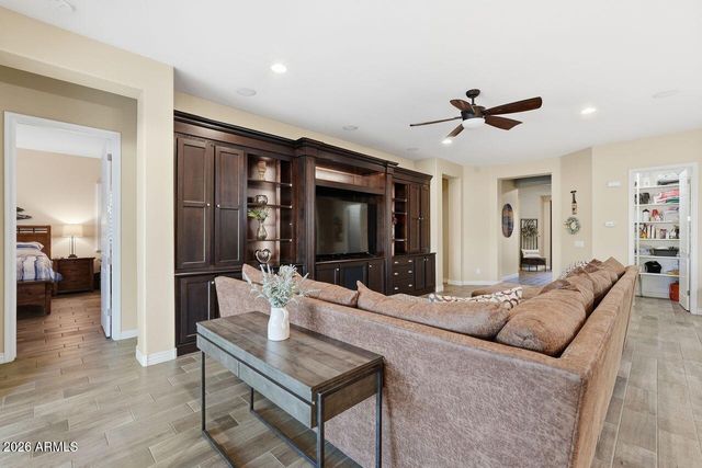 7421 W REMUDA Drive, Peoria, AZ 85383