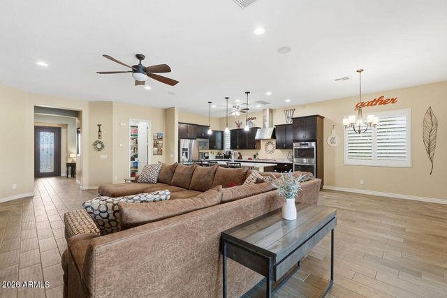 7421 W REMUDA Drive, Peoria, AZ 85383