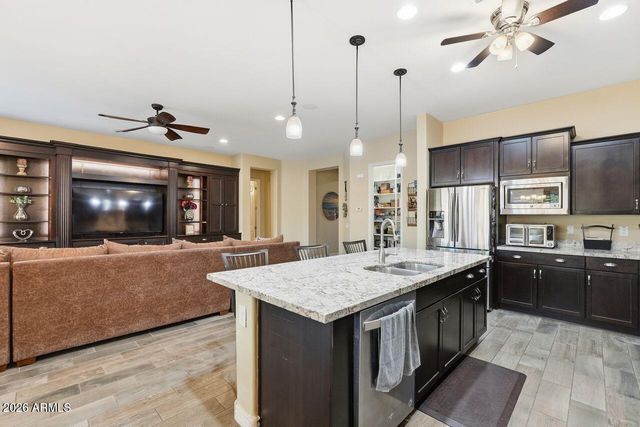 7421 W REMUDA Drive, Peoria, AZ 85383