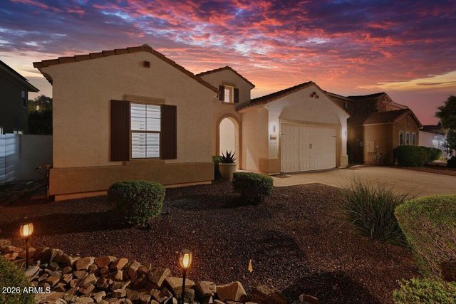 7421 W REMUDA Drive, Peoria, AZ 85383