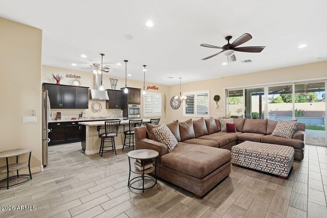 7421 W REMUDA Drive, Peoria, AZ 85383