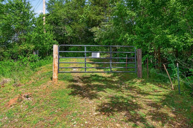 3754 Alexandria To Dismal Rd, Liberty, TN 37095
