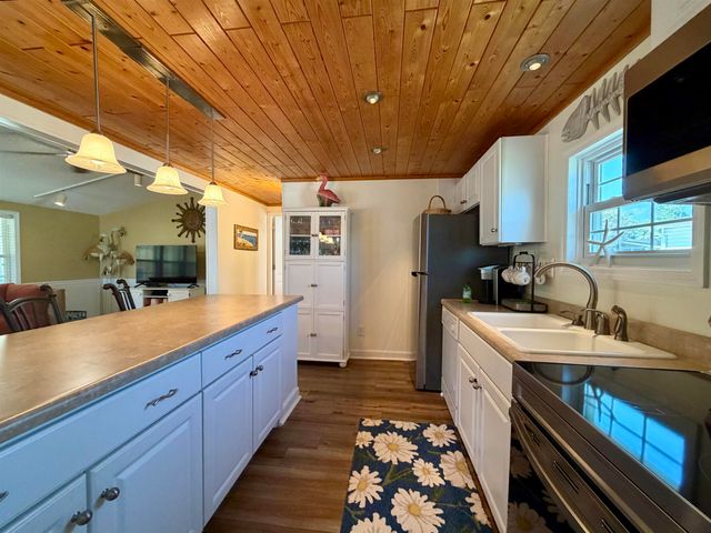 1876 Sunrise Dr., Surfside Beach, SC 29575