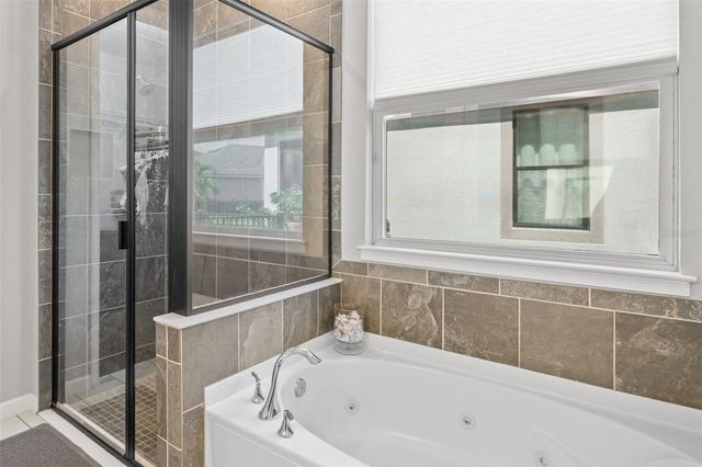 5213 HORIZON COVE, Bradenton, FL 34211