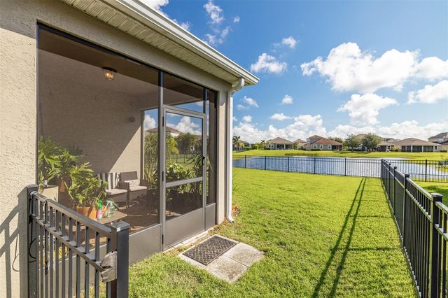 5213 HORIZON COVE, Bradenton, FL 34211