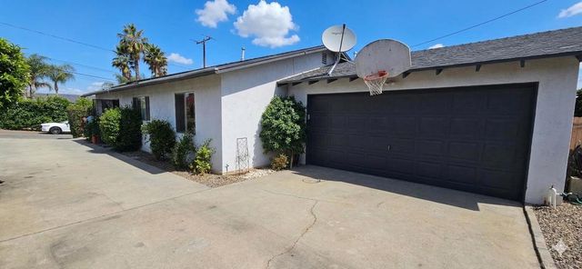 727 N Main Ave., Fallbrook, CA 92028