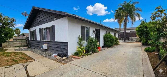 727 N Main Ave., Fallbrook, CA 92028