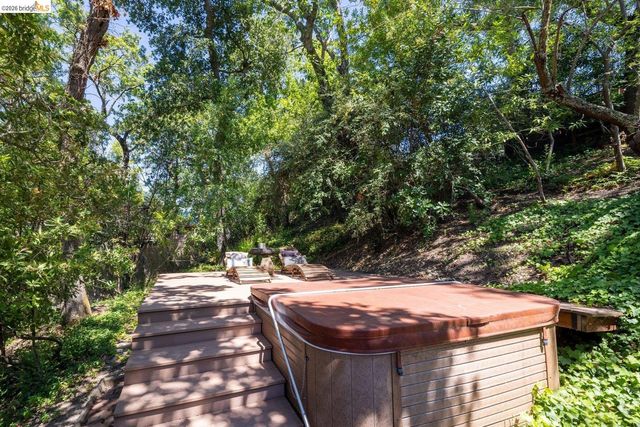 3696 Boyer Cir, Lafayette, CA 94549