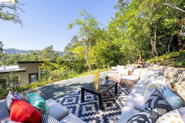 3696 Boyer Cir, Lafayette, CA 94549