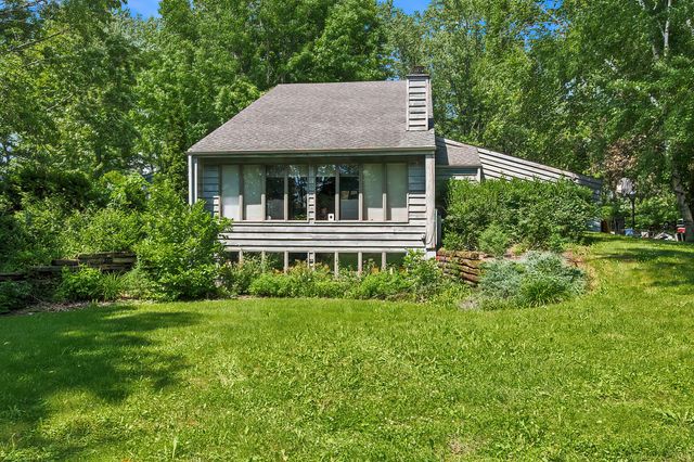 27050 W Wilmot Road, Antioch, IL 60002