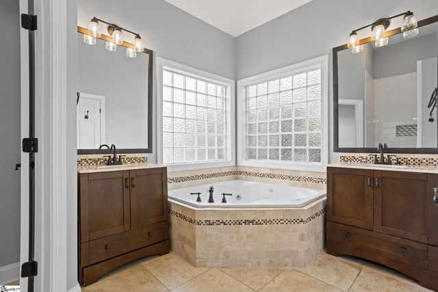 515 Blackstone Drive, Inman, SC 29349
