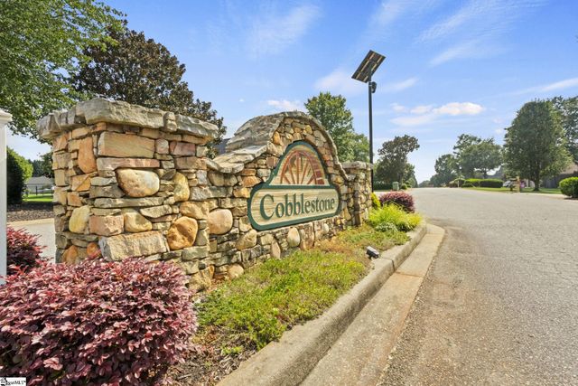 515 Blackstone Drive, Inman, SC 29349