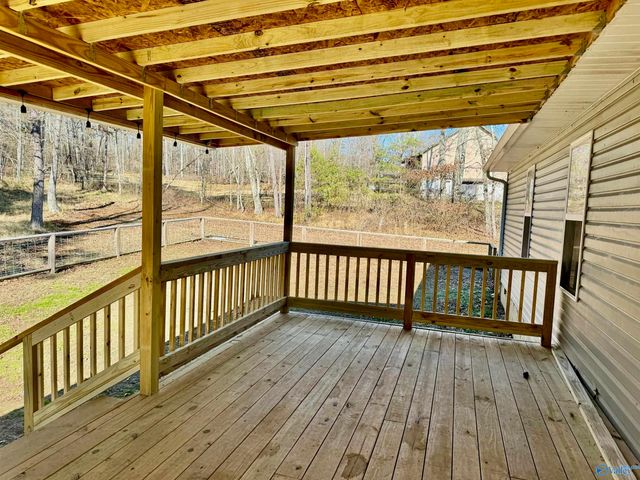 104 Road 9029, Fort Payne, AL 35967