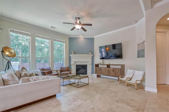 210 Hearthshire Circle, The Woodlands, TX 77354