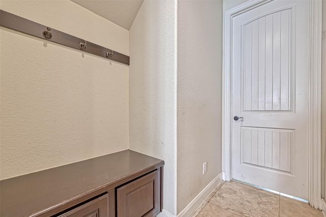 210 Hearthshire Circle, The Woodlands, TX 77354
