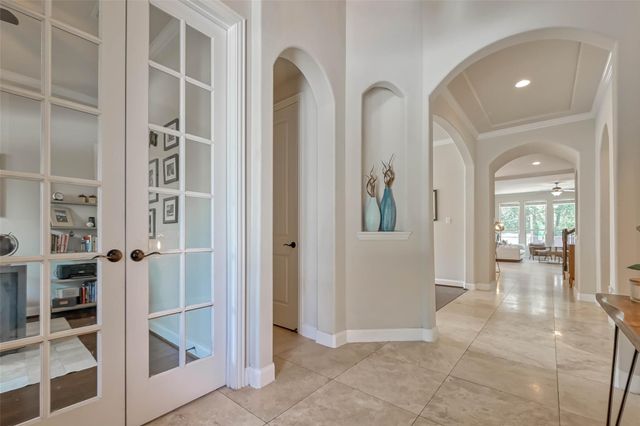 210 Hearthshire Circle, The Woodlands, TX 77354