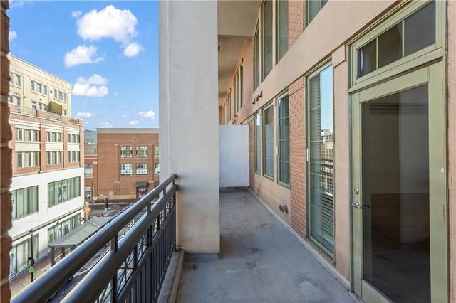 230 18th Street 11402, Atlanta, GA 30363