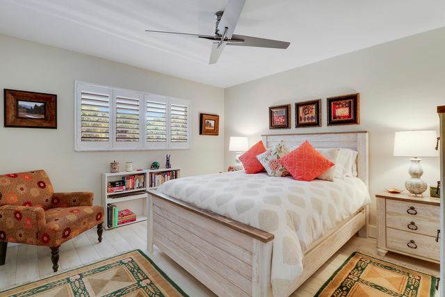 1 Garden Street 207, Tequesta, FL 33469