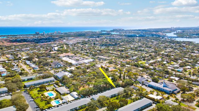 1 Garden Street 207, Tequesta, FL 33469