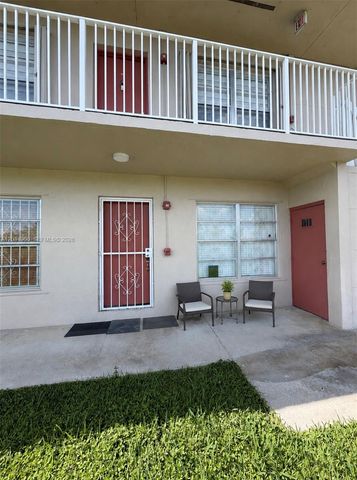 12860 SW 43rd Dr 146-B, Miami, FL 33175